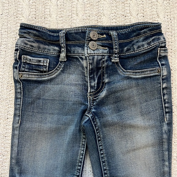 Size 6 Mudd Girls Mid-Rise Jean Leggings - Picture 2 of 4